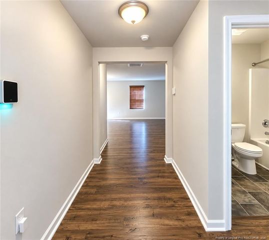 1069 Emerald Stone Loop, Hope Mills, NC 28348