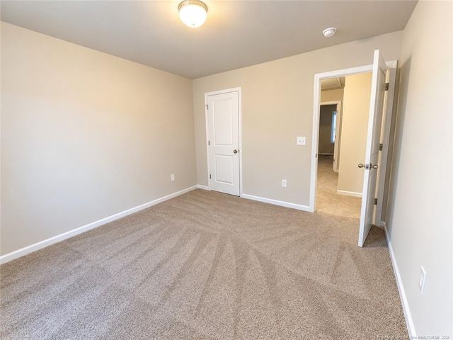 1069 Emerald Stone Loop, Hope Mills, NC 28348