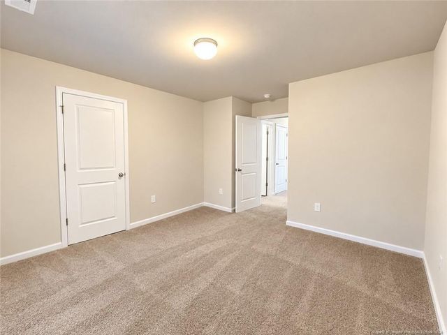 1069 Emerald Stone Loop, Hope Mills, NC 28348