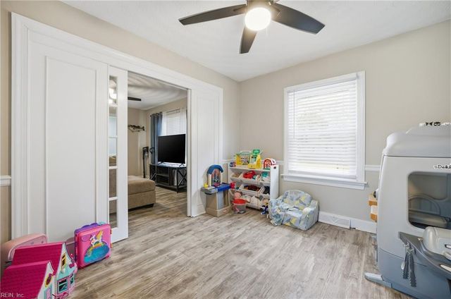 4204 Burnham DR, Portsmouth, VA 23703