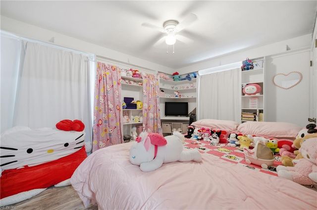 4204 Burnham DR, Portsmouth, VA 23703