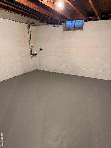 320 Sheffield Avenue, Flint, MI 48503