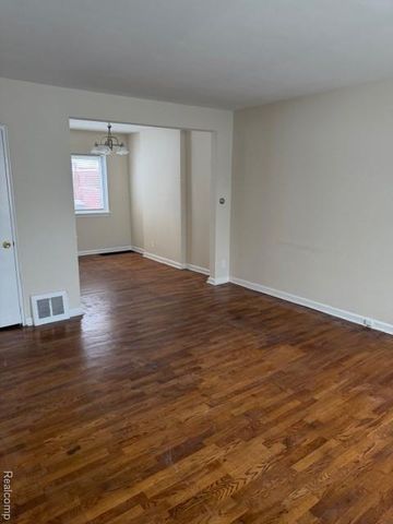 320 Sheffield Avenue, Flint, MI 48503