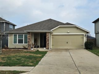 124 Denton DR, Hutto, TX 78634