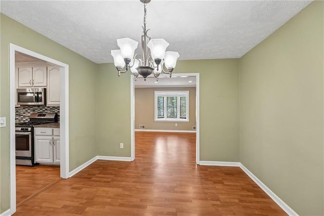 2192 Tully Wren NE, Marietta, GA 30066