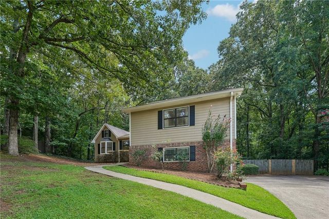 2192 Tully Wren NE, Marietta, GA 30066