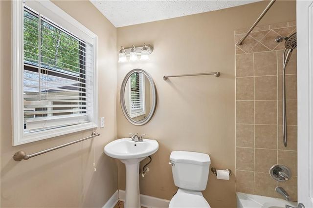 2192 Tully Wren NE, Marietta, GA 30066
