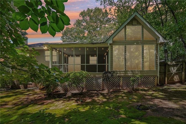2192 Tully Wren NE, Marietta, GA 30066
