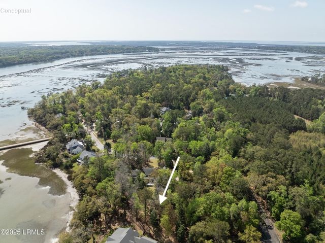 133 Fiveoaks Circle, Beaufort, SC 29902