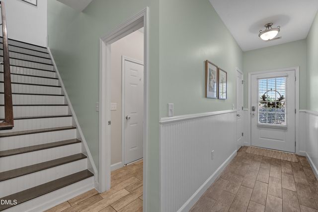 105 Beaconwood Lane, Holly Springs, NC 27540