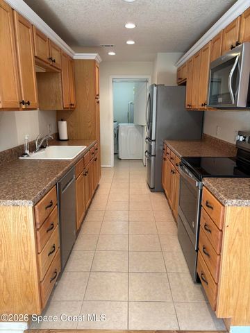 962 Bayberry Lane, Rockledge, FL 32955