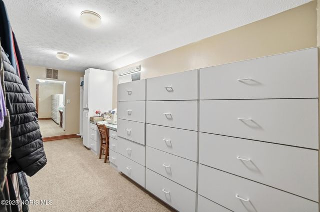 3106 Saddlebrook Drive, Findlay, OH 45840