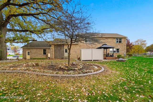 3106 Saddlebrook Drive, Findlay, OH 45840