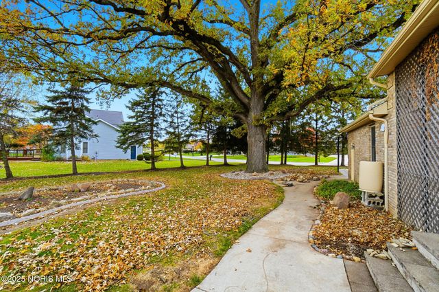 3106 Saddlebrook Drive, Findlay, OH 45840