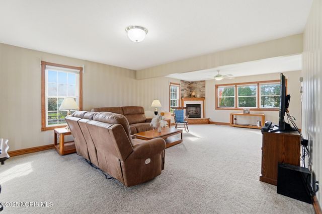 3106 Saddlebrook Drive, Findlay, OH 45840