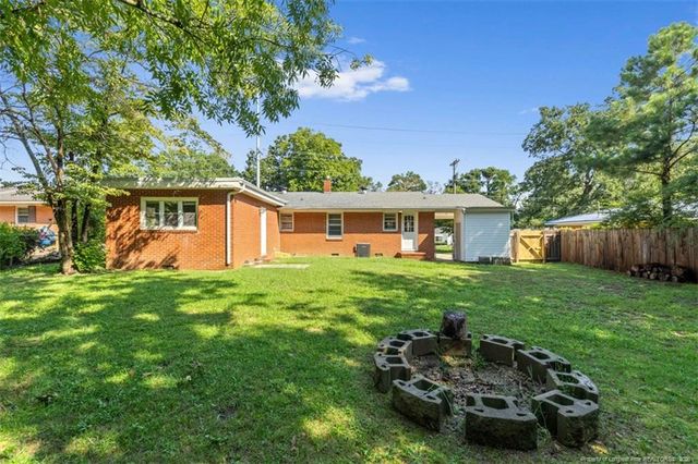 4933 Redwood Drive, Fayetteville, NC 28304