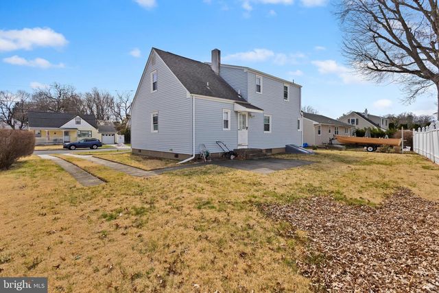 32 HARTMAN DR, Hamilton, NJ 08690