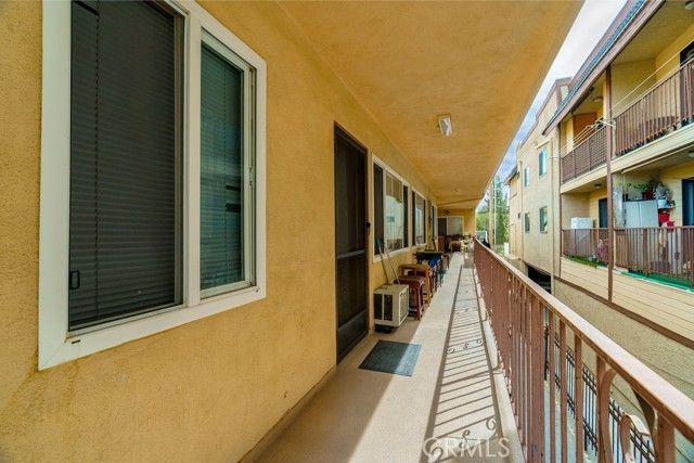 300 E Garfield Avenue, Glendale, CA 91205