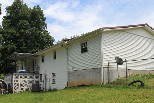 254 Shane Lee Cir, Dover, TN 37058