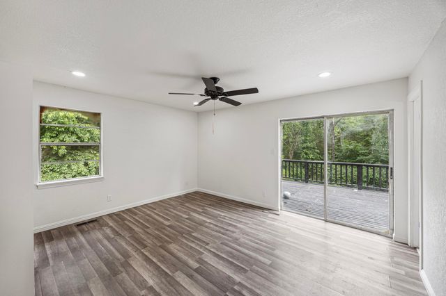 1878 Paradise Acres Road, Russellville, AR 72802