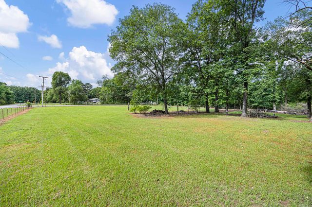 1878 Paradise Acres Road, Russellville, AR 72802