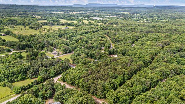 1878 Paradise Acres Road, Russellville, AR 72802