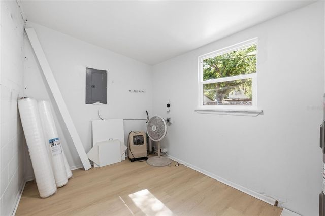 6011 WILSHIRE DRIVE, Tampa, FL 33615