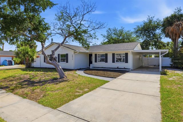 6011 WILSHIRE DRIVE, Tampa, FL 33615