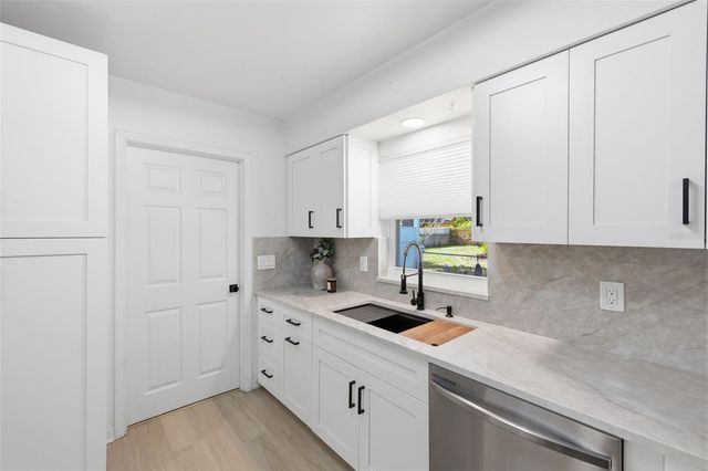 6011 WILSHIRE DRIVE, Tampa, FL 33615