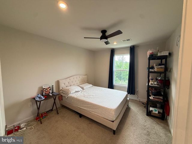 256 CHASE DR, Downingtown, PA 19335