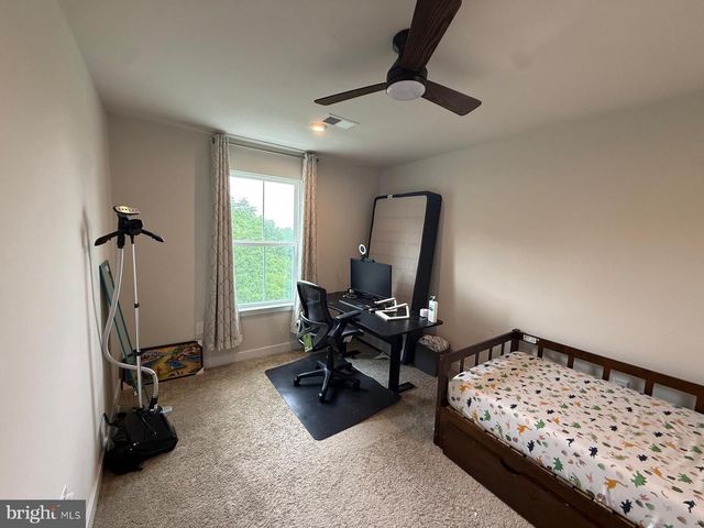 256 CHASE DR, Downingtown, PA 19335