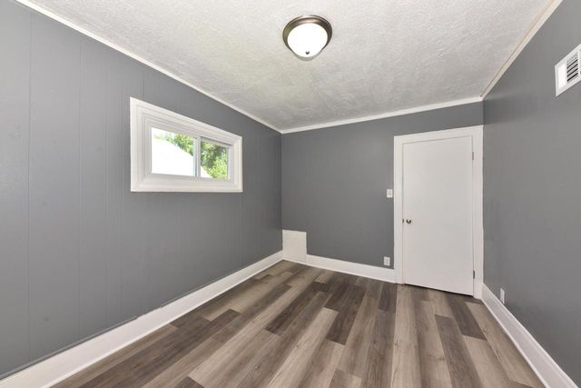 3543 N 9th STREET, Milwaukee, WI 53206