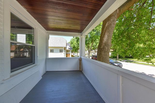 3543 N 9th STREET, Milwaukee, WI 53206