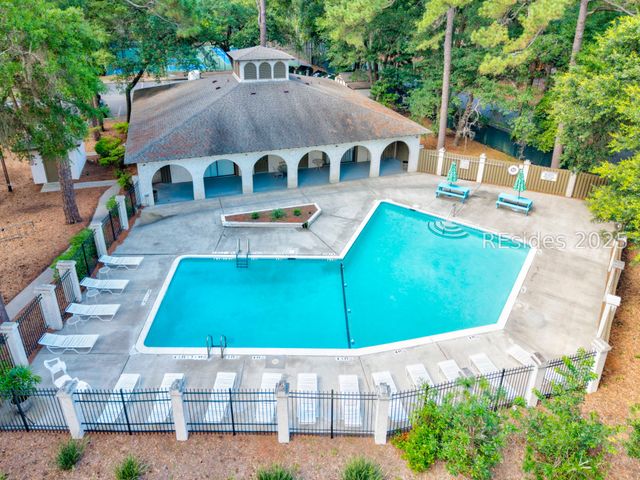 400 Wm Hilton Parkway 110, Hilton Head Island, SC 29926