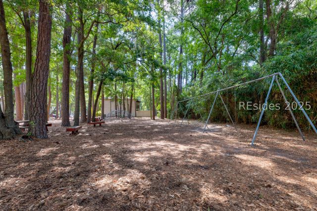 400 Wm Hilton Parkway 110, Hilton Head Island, SC 29926