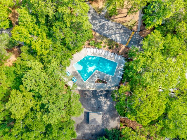 400 Wm Hilton Parkway 110, Hilton Head Island, SC 29926