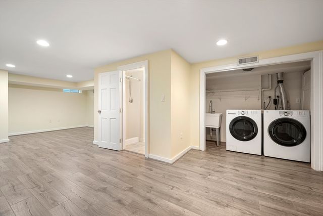 10 Eustis Street 10, Cambridge, MA 02140