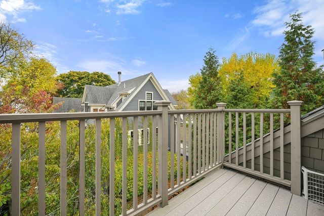 10 Eustis Street 10, Cambridge, MA 02140