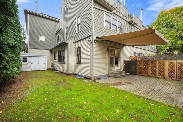 10 Eustis Street 10, Cambridge, MA 02140