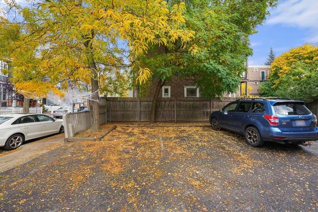 10 Eustis Street 10, Cambridge, MA 02140