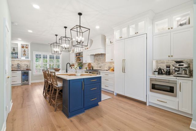 407 S Causeway Rd., Pawleys Island, SC 29585