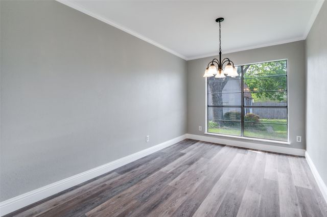 1804 Clear Creek Lane, Carrollton, TX 75007