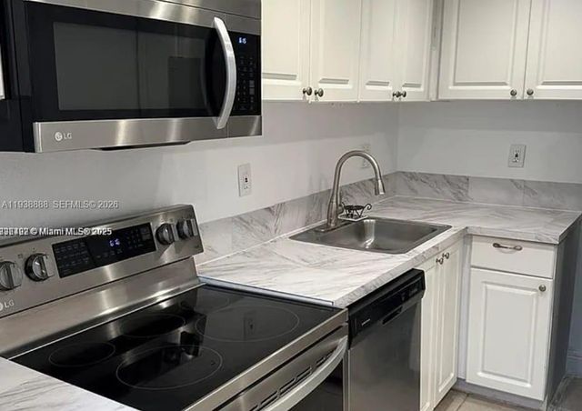 1800 Sans Souci Blvd 115, North Miami, FL 33181