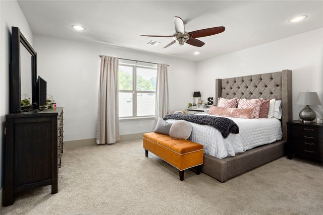 3816 W 7TH Street, Fort Worth, TX 76107