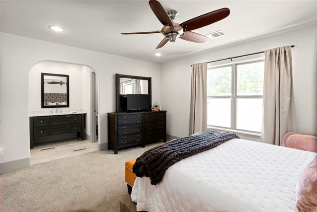 3816 W 7TH Street, Fort Worth, TX 76107