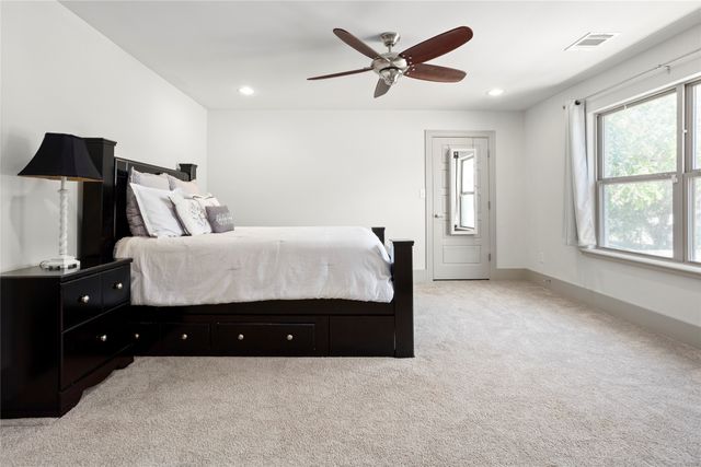 3816 W 7TH Street, Fort Worth, TX 76107