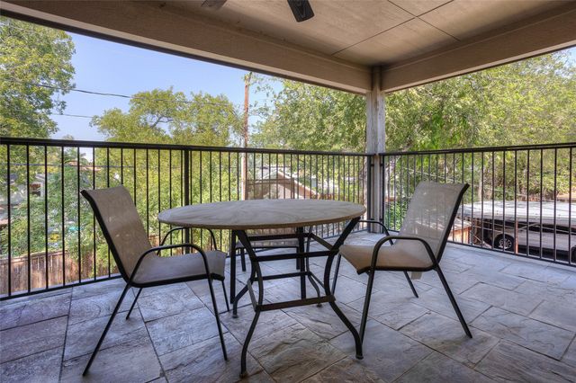 3816 W 7TH Street, Fort Worth, TX 76107