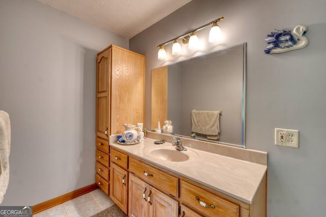115 Ledge Lane, Blairsville, GA 30512