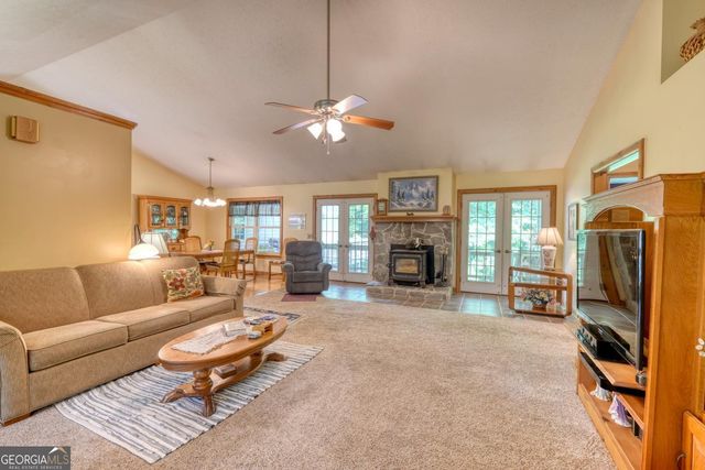 115 Ledge Lane, Blairsville, GA 30512