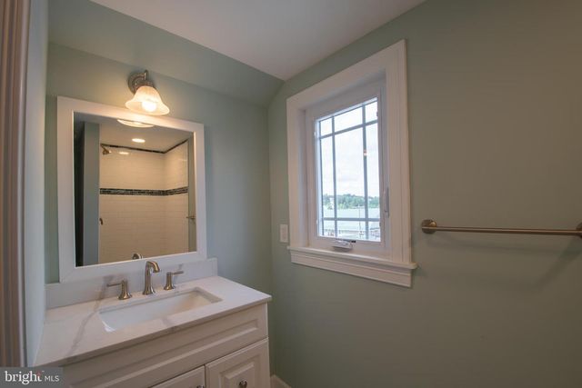 1641 MAIN ST, Whiteford, MD 21160
